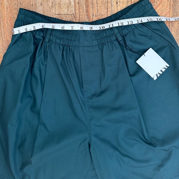 🦕 Zara Bermuda Shorts 🦕 - Picture 9 of 10
